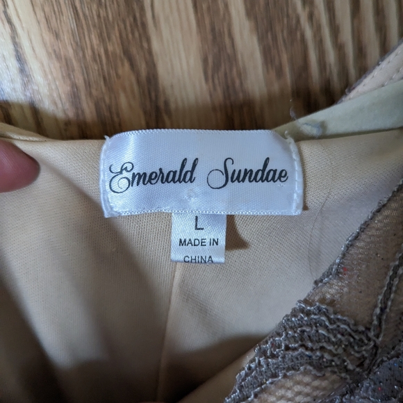 Dress size L - Picture 3 of 4